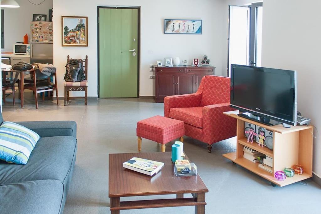 Tzouzos-kordopateika In Prosilio, Kardamyli Apartament Prosilio (Peloponnese)